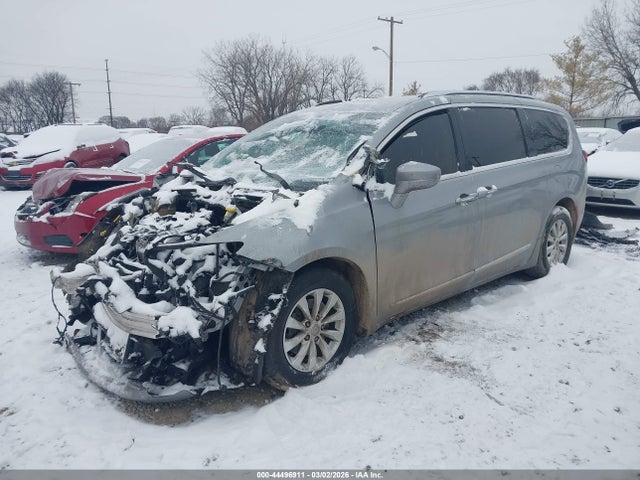 Aukcja sprzedaży 2018 Chrysler Pacifica Touring L, vin: 2C4RC1BG6JR192983, numer aukcji: 44496911