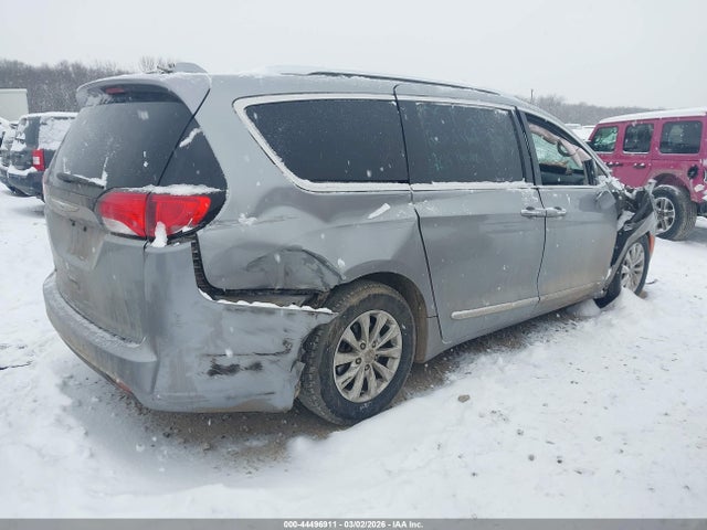 Aukcja sprzedaży 2018 Chrysler Pacifica Touring L, vin: 2C4RC1BG6JR192983, numer aukcji: 44496911