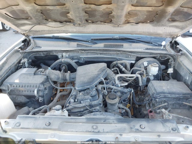5TFAX5GN8KX153489 Toyota Tacoma Sr5
