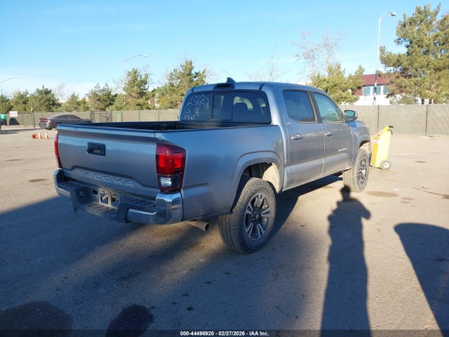 5TFAX5GN8KX153489 Toyota Tacoma Sr5