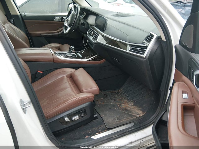 44496925 :رقم المزاد ، 5UXCW2C04L9A01849 vin ، 2020 Bmw X7 Xdrive40i مزاد بيع
