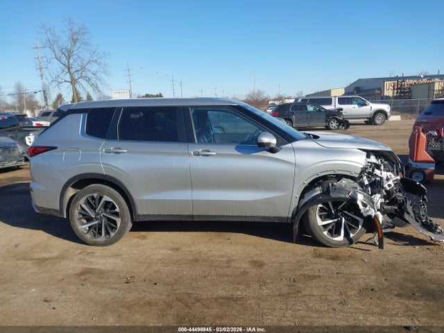 Продаж на аукціоні авто 2024 Mitsubishi Outlander Se 2.5 2wd, vin: JA4J3VA82RZ052648, номер лоту: 44496945