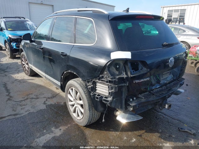 Продаж на аукціоні авто 2012 Volkswagen Touareg Tdi Sport, vin: WVGFK9BP6CD005165, номер лоту: 44497021
