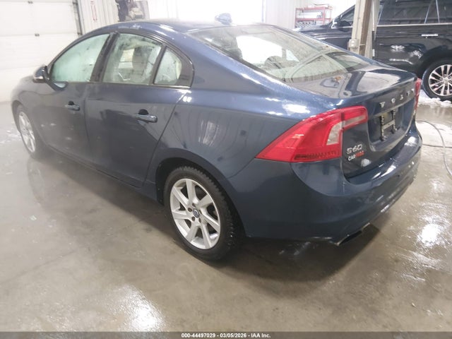Volvo S60 T5 2015 YV126MFJ6F2367832 Image 3