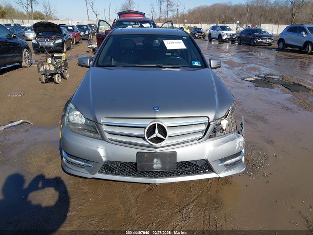Продажа на аукционе авто 2012 Mercedes-benz C 300 Sport 4matic, vin: WDDGF8BB2CA630309, номер лота: 44497040
