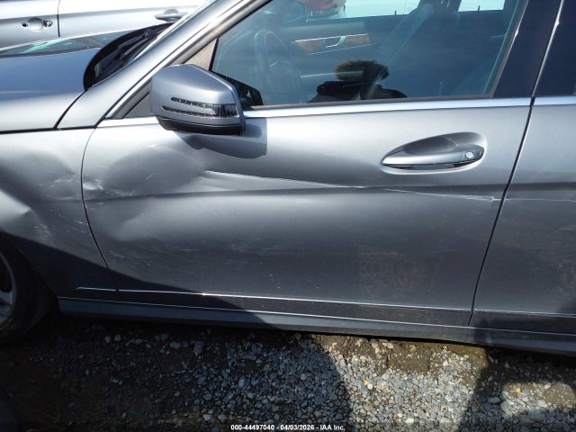 Продажа на аукционе авто 2012 Mercedes-benz C 300 Sport 4matic, vin: WDDGF8BB2CA630309, номер лота: 44497040