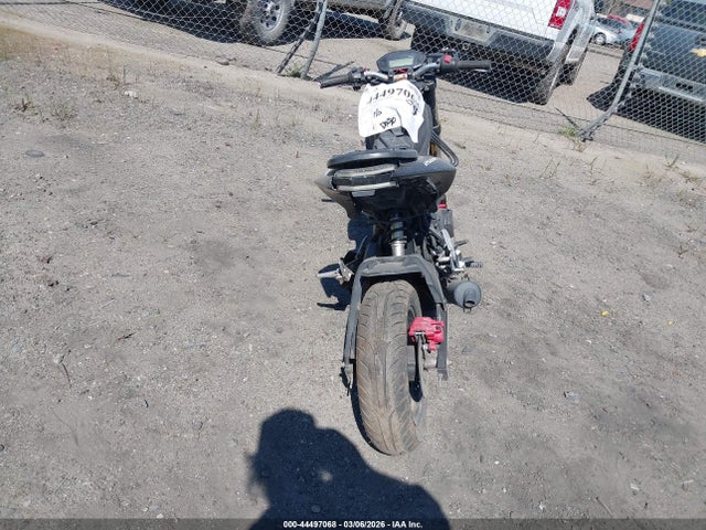 Продаж на аукціоні авто 2017 Honda Grom 125, vin: MLHJC6113H5207998, номер лоту: 44497068