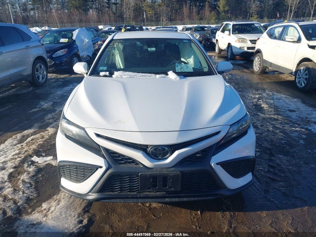 4T1G11BK0PU101232 Toyota Camry Se Awd