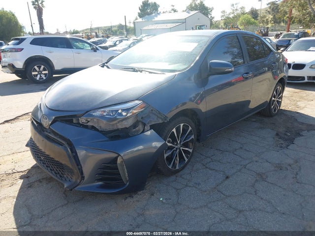 Toyota COROLLA SE 2018 5YFBURHEXJP777116 Image 2