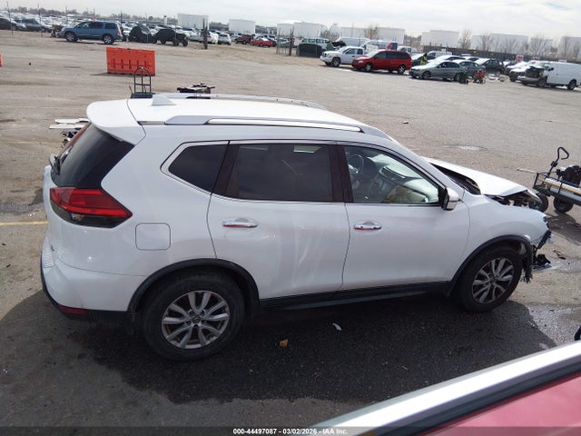 2017 Nissan Rogue Sv მანქანა იყიდება აუქციონზე, vin: KNMAT2MT0HP524554, აუქციონის ნომერი: 44497087