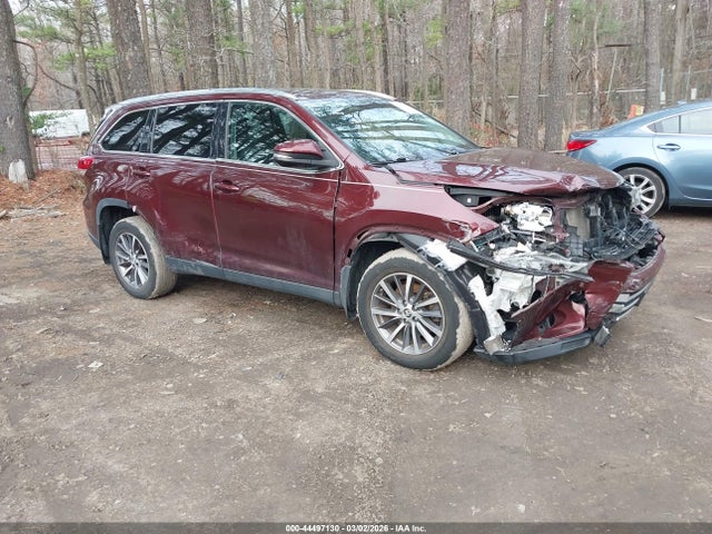 2019 TOYOTA HIGHLANDER 5TDJZRFH7KS734761