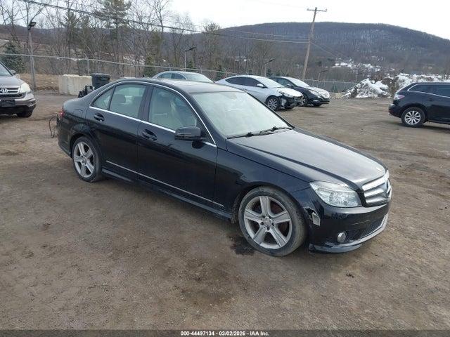 2010 MERCEDES-BENZ C-CLASS WDDGF8BB0AR095334
