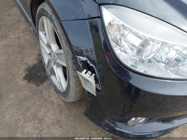 2010 MERCEDES-BENZ C-CLASS WDDGF8BB0AR095334 Photo 5