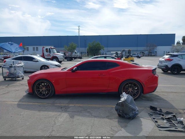 Chevrolet Camaro 2020 1G1FE1R78L0131837 Image 15