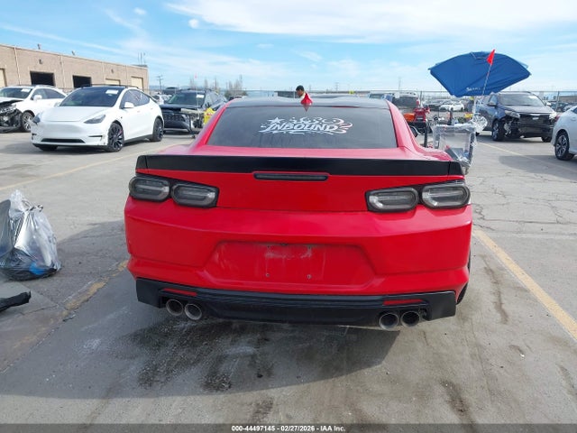 Chevrolet Camaro 2020 1G1FE1R78L0131837 Image 17
