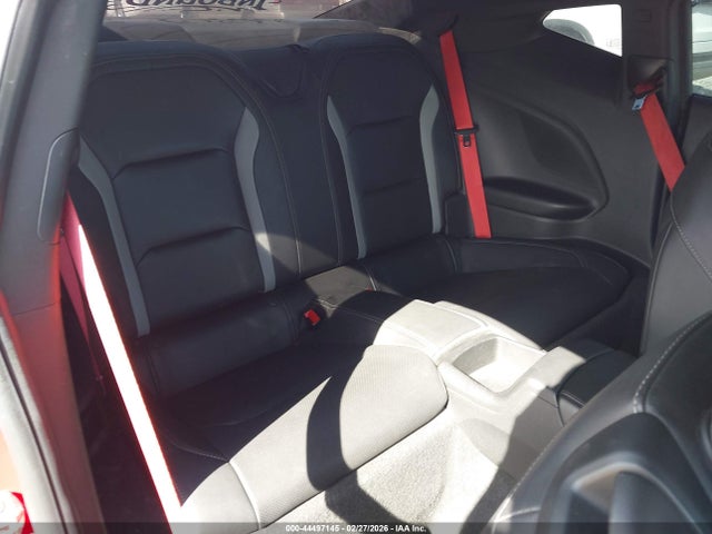 Chevrolet Camaro 2020 1G1FE1R78L0131837 Image 8