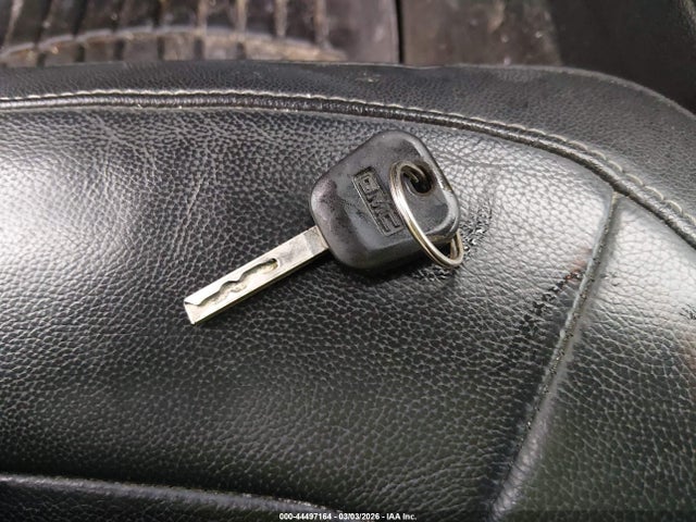 1GTG6DE31G1177734 GMC CANYON SLT