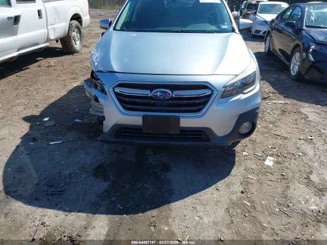 2018 Subaru Outback 2.5i Premium მანქანა იყიდება აუქციონზე, vin: 4S4BSADC5J3221070, აუქციონის ნომერი: 44497197