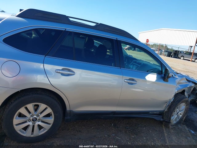 2018 Subaru Outback 2.5i Premium მანქანა იყიდება აუქციონზე, vin: 4S4BSADC5J3221070, აუქციონის ნომერი: 44497197