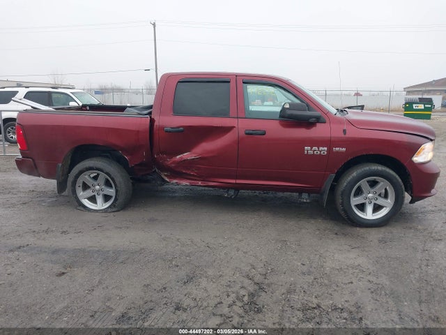 3C6RR7KT3HG739150 RAM 1500 Express 4x4 5&#039;7 Box