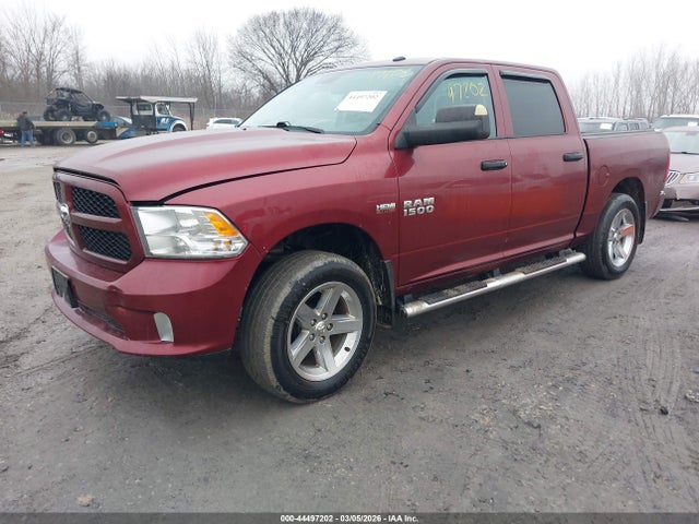 3C6RR7KT3HG739150 RAM 1500 Express 4x4 5&#039;7 Box