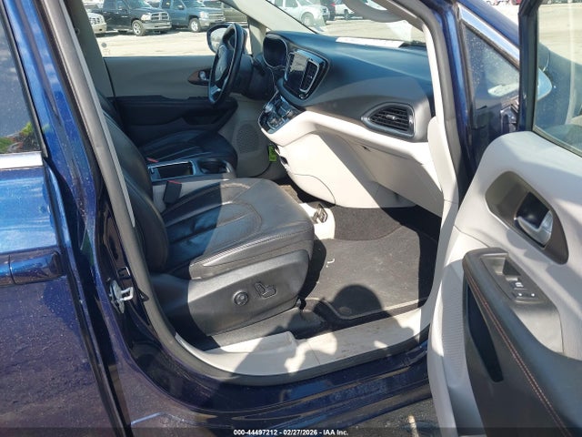 2C4RC1EG9JR158998 Chrysler Pacifica Touring L Plus