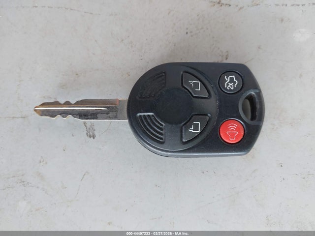 44497233 :رقم المزاد ، 1FMCU0E78CKB79173 vin ، 2012 Ford Escape Limited مزاد بيع