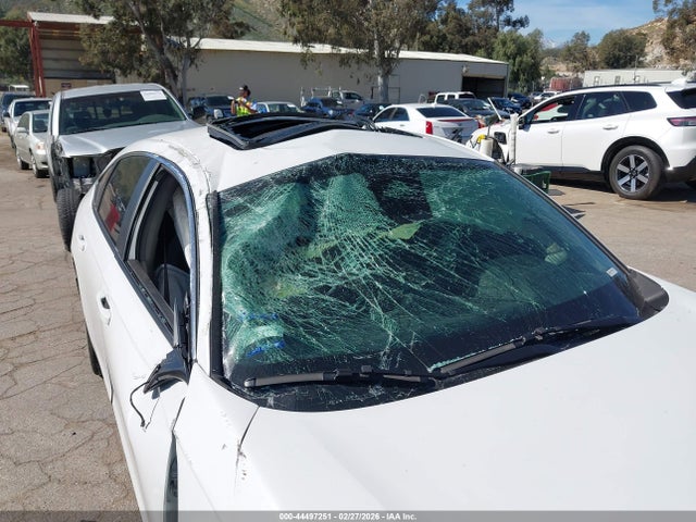 1HGCY2F59RA006859 Honda Accord Hybrid Sport