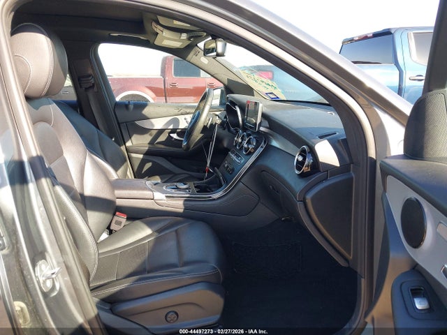 44497273 :رقم المزاد ، WDC0G5EB1KF494804 vin ، 2019 Mercedes-benz Glc 350e 4matic مزاد بيع
