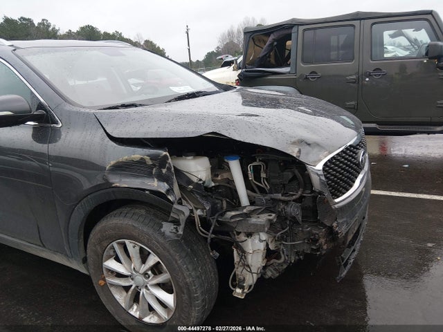 2017 Kia Sorento 2.4l Lx მანქანა იყიდება აუქციონზე, vin: 5XYPG4A34HG293790, აუქციონის ნომერი: 44497278