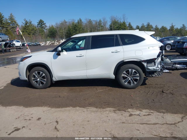 Toyota Highlander Xle 2026 5TDKDRBH8TS597081 Image 15