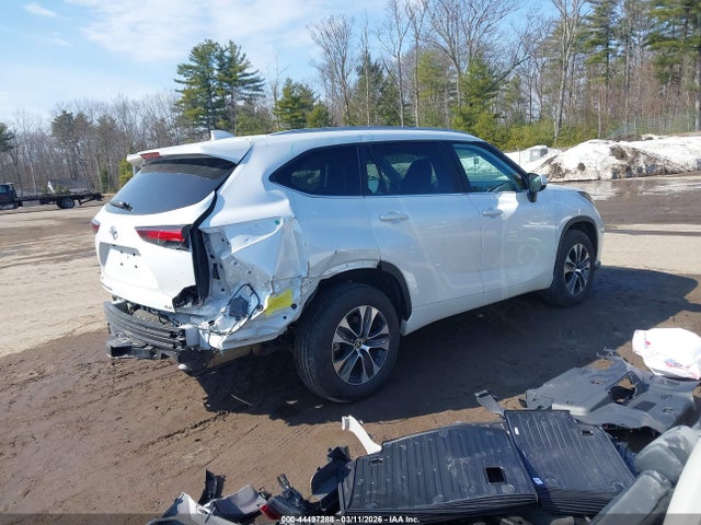 Toyota Highlander Xle 2026 5TDKDRBH8TS597081 Image 4