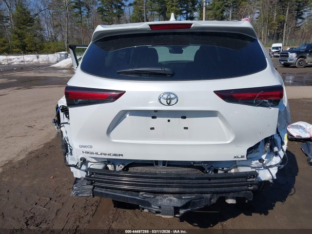 Toyota Highlander Xle 2026 5TDKDRBH8TS597081 Image 6