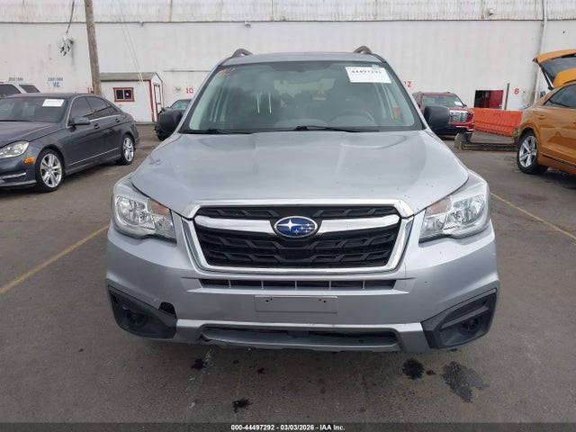JF2SJABC6JH569457 Subaru Forester 2.5i