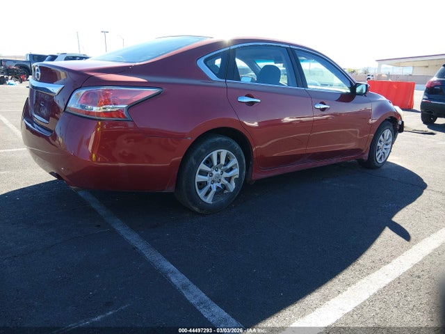 Nissan Altima 2.5 S 2015 1N4AL3AP8FC149469 Image 4