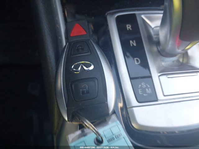 2018 Infiniti Qx30 Premium მანქანა იყიდება აუქციონზე, vin: SJKCH5CR6JA047278, აუქციონის ნომერი: 44497296