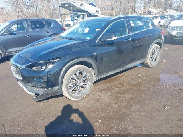 2018 Infiniti Qx30 Premium მანქანა იყიდება აუქციონზე, vin: SJKCH5CR6JA047278, აუქციონის ნომერი: 44497296