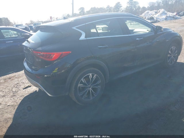2018 Infiniti Qx30 Premium მანქანა იყიდება აუქციონზე, vin: SJKCH5CR6JA047278, აუქციონის ნომერი: 44497296