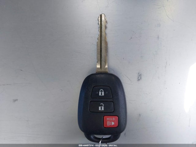 JTDKDTB31G1131951 Toyota Prius C Two