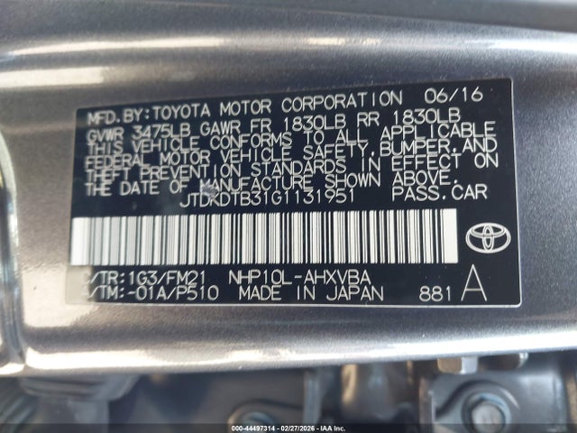 JTDKDTB31G1131951 Toyota Prius C Two