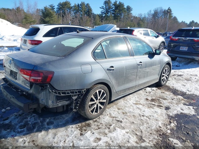3VWD67AJ5GM239077 Volkswagen Jetta 1.4t Se