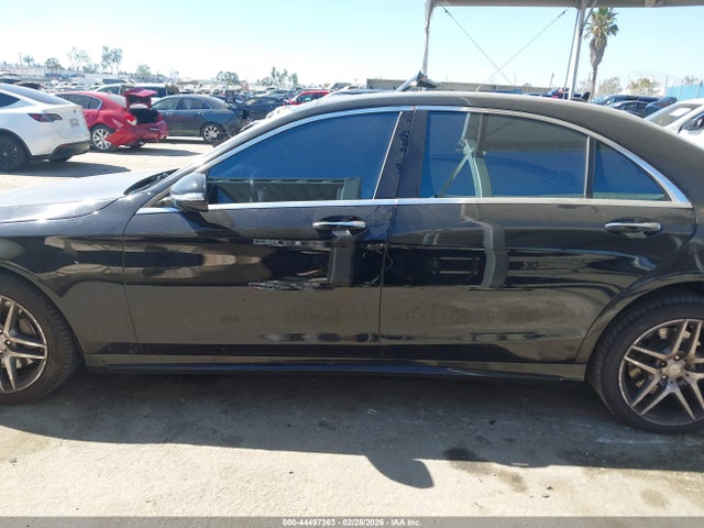 44497363 :رقم المزاد ، WDDUG8FBXFA190547 vin ، 2015 Mercedes-benz S 550 4matic مزاد بيع