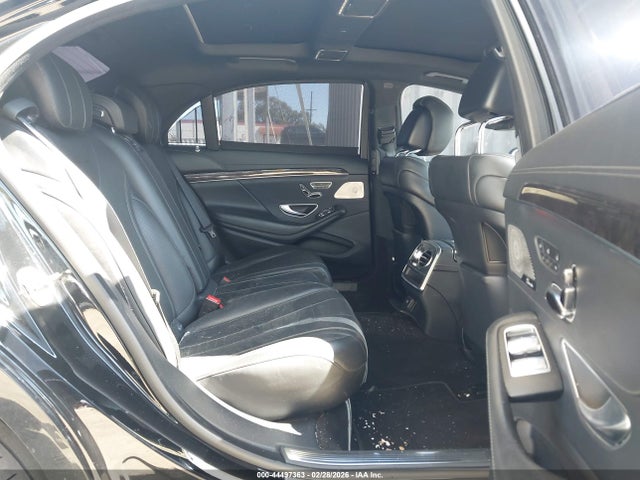 44497363 :رقم المزاد ، WDDUG8FBXFA190547 vin ، 2015 Mercedes-benz S 550 4matic مزاد بيع