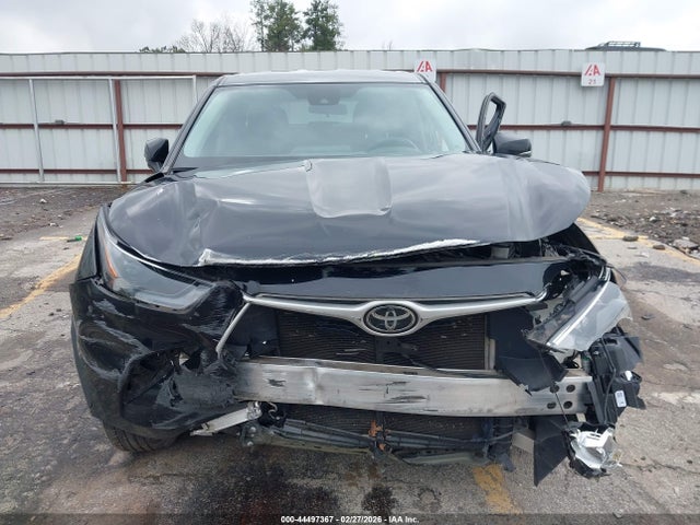 Aukcja sprzedaży 2022 Toyota Highlander L, vin: 5TDCZRAH8NS137851, numer aukcji: 44497367