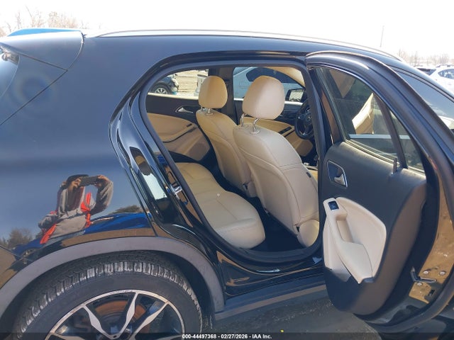 Продажа на аукционе авто 2017 Mercedes-benz Gla 250 4matic, vin: WDCTG4GB0HJ356049, номер лота: 44497368