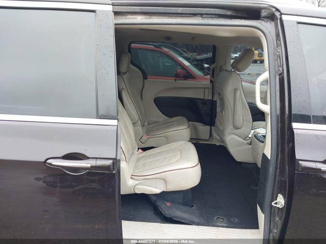 Продажа на аукционе авто 2017 Chrysler Pacifica Limited, vin: 2C4RC1GG3HR804768, номер лота: 44497371