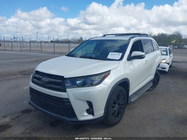 5TDKZRFHXKS349442 Toyota Highlander Se