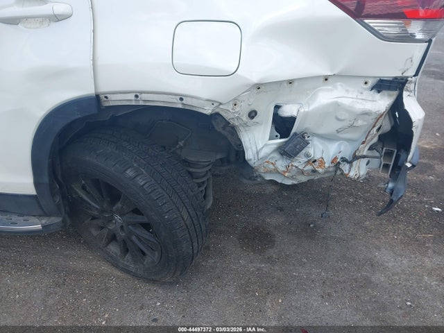 5TDKZRFHXKS349442 Toyota Highlander Se