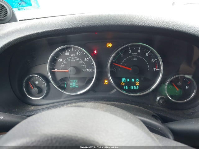 2013 Jeep Wrangler Unlimited Sahara მანქანა იყიდება აუქციონზე, vin: 1C4BJWEG3DL596062, აუქციონის ნომერი: 44497375