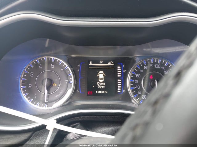 Продаж на аукціоні авто 2015 Chrysler 200 Limited, vin: 1C3CCCAB9FN647485, номер лоту: 44497378